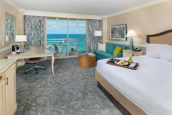 Room, 1 King Bed, Balcony, Oceanfront