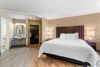 Suite, Multiple Beds, Non Smoking
