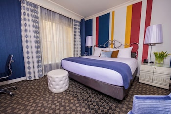 Deluxe Room, 1 King Bed