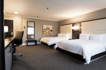 Premium Room, 2 Queen Beds (High Floor)