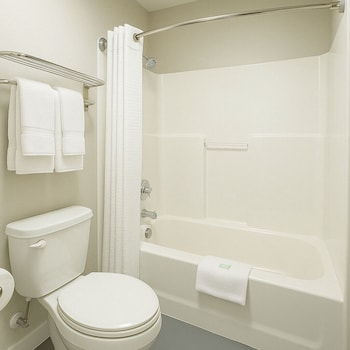 Room, 2 Queen Beds, Non Smoking