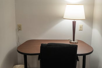 Suite, 1 Queen Bed with Sofa bed, Non Smoking (Upgrade)