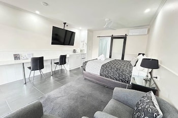 Superior Room, 1 King Bed, Non Smoking