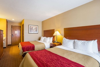 Standard Room, 2 Queen Beds, Non Smoking
