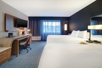 Room, 2 Queen Beds, Non Smoking