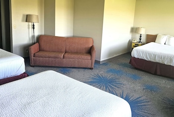 Suite, Multiple Beds, Non Smoking
