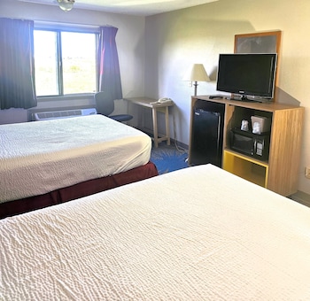 Room, 2 Queen Beds, Non Smoking