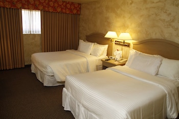 Suite, Multiple Beds, Non Smoking