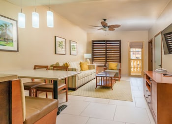 One Premium Suite 1 King