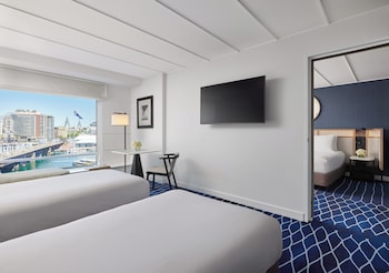 Family Room, Harbor View (DARLING 1 KING + 2 TWIN BEDS)