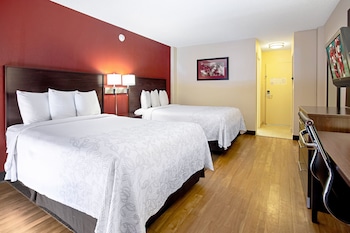 Premium Room, 2 Double Beds, Poolside (Upgraded Bedding & Snack, Smoke Free)