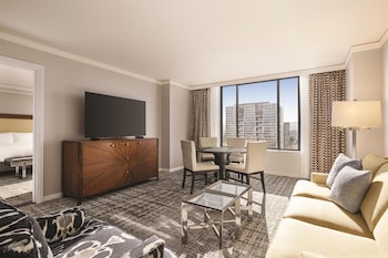 Suite, 1 Bedroom, Accessible (Hearing)