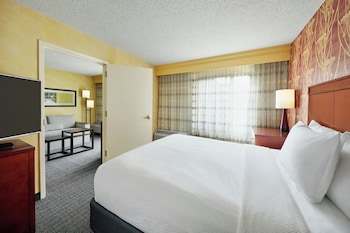 Suite, 1 Bedroom, Balcony