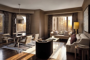 Suite, 1 King Bed (Lincoln Park Suite, 1 King, 1 Bedroom)