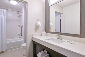Deluxe Room, 2 Double Beds