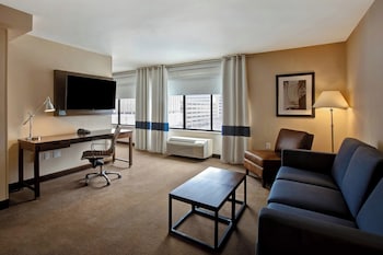 Junior Suite, 1 King Bed, Tower