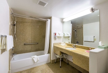 Standard Double Room, 2 Double Beds, Smoking