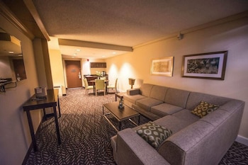 Suite, 1 King Bed, Non Smoking (Loft)