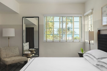 Premium Room, 1 King Bed, Terrace, Oceanfront