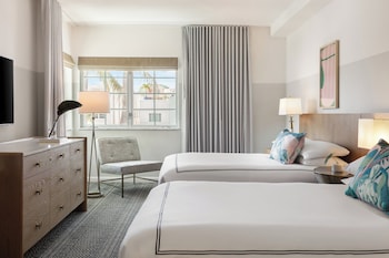 Premium Room, 2 Double Beds, City View