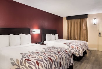 Deluxe Room, 2 Queen Beds, Non Smoking