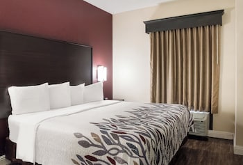 Suite, 1 King Bed, Non Smoking