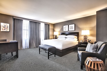 Deluxe Room, 1 King Bed