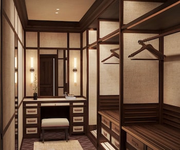 Suite (Monastery)