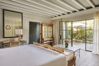 Premium Suite (Junior)