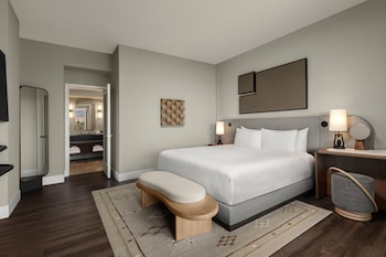 Penthouse Suite