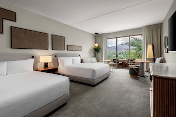 Room, 2 Queen Beds (Shower)