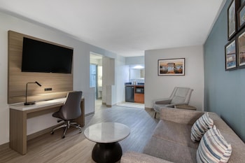 Suite, 2 Queen Beds, Non Smoking, Refrigerator & Microwave