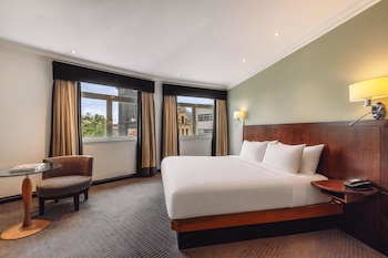 Premium Room (Square View)