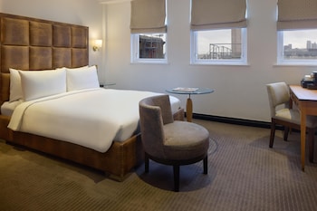 Superior Room, 1 King Bed