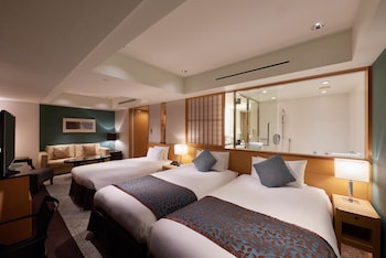 The Main Deluxe Twin Room With 1 Extra Bed(For 3 People)(Bathroom With A Washing Area) Non Smoking