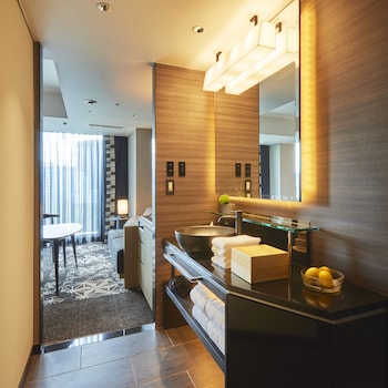 The Main Standard Twin Room with Cypress Bath "Shin-Edo" Non-Smoking