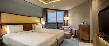 Room, 2 Twin Beds, Sea View