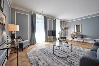 Deluxe Junior Suite