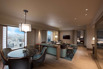 King Executive Suite