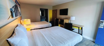 Room, 2 Double Beds, Smoking