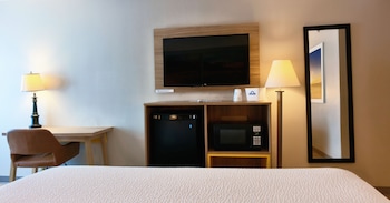 Room, 1 King Bed, Non Smoking