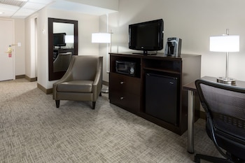 Standard Room, 2 Queen Beds, City View