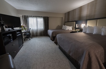 Standard Room, 2 Queen Beds, City View