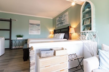 Room, 1 King Bed, Non Smoking