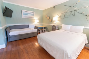 Room, Multiple Beds, Non Smoking