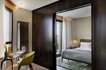 Diplomat Suite