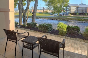 Double Room, Balcony, River View