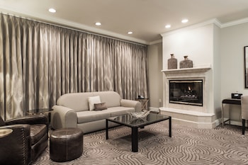 Luxury King Suite Deluxe