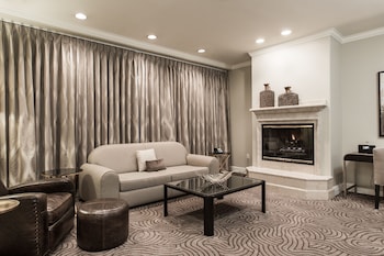 Luxury King Suite Deluxe