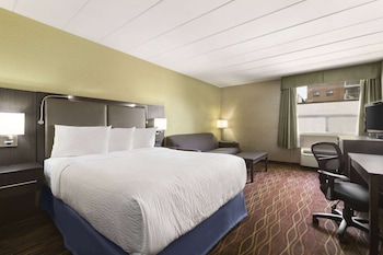 Standard Room, 1 Queen Bed, Non Smoking